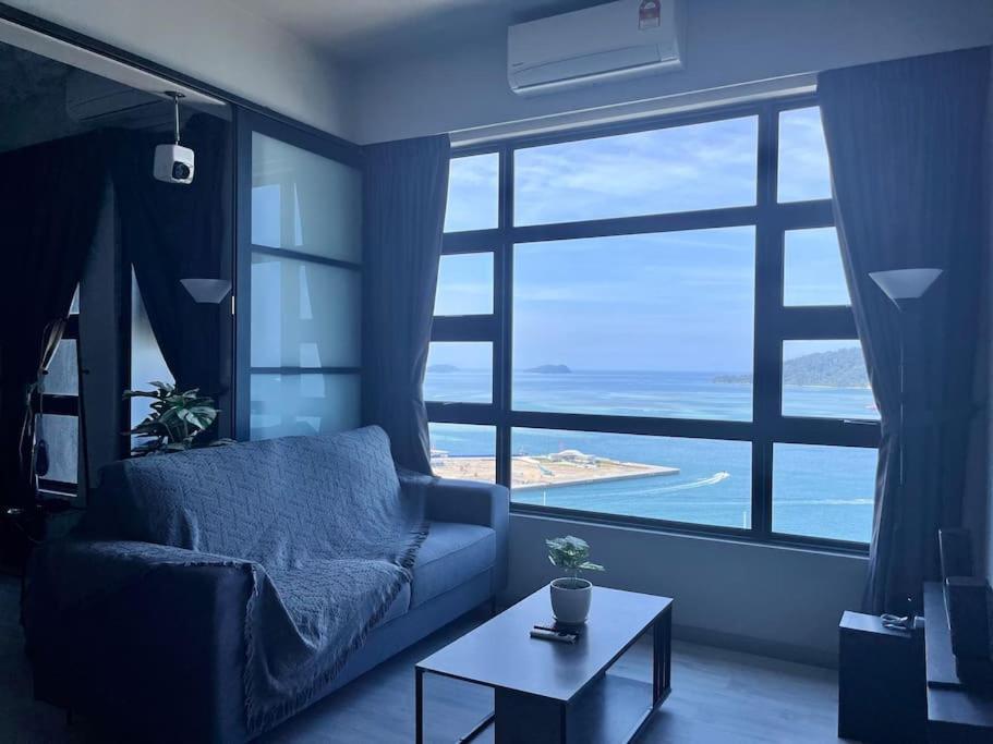 Jq Sea & Sunset View, 25th Floor, Swimming Pool, Bymgsabah *