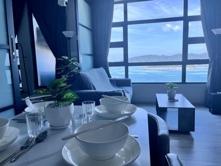 Jq Sea & Sunset View, 25th Floor, Swimming Pool, Bymgsabah Apartment